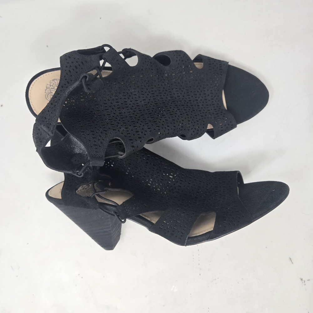 Vince Camuto Eadon Laser Cutout Peep Toe Heels Women's Size 11M